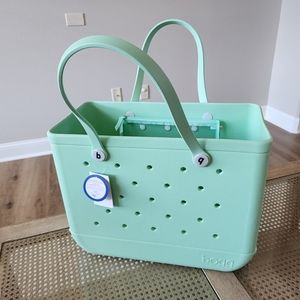 SOLD... XL Bogg Bag - seafoam (new with tag)